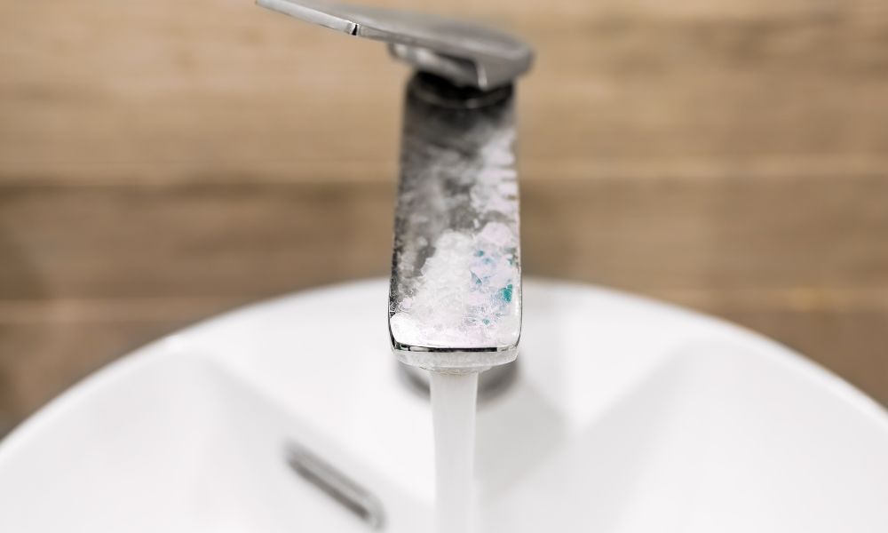 Acqua che sa di ferro